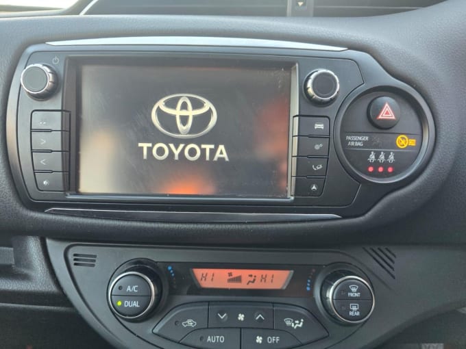 2015 Toyota Yaris