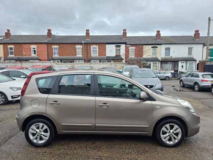 2010 Nissan Note