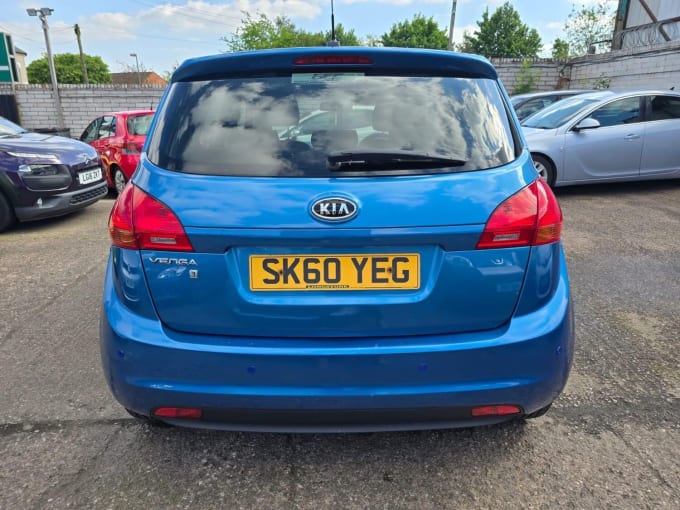 2010 Kia Venga