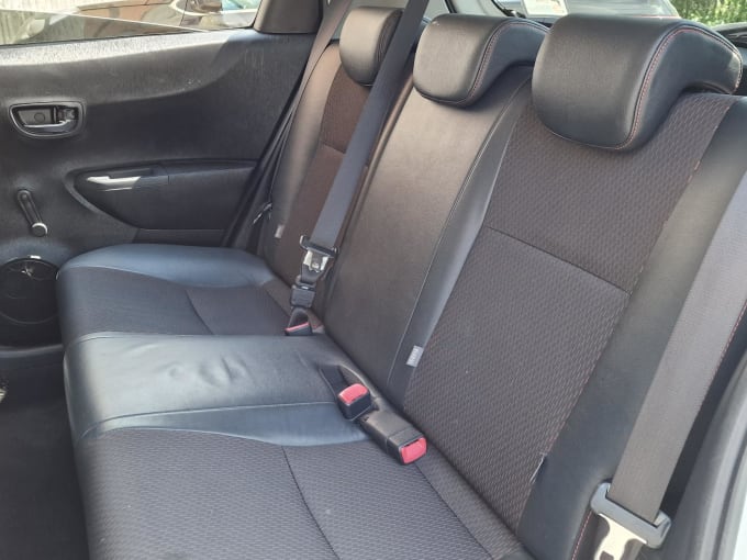 2012 Toyota Yaris