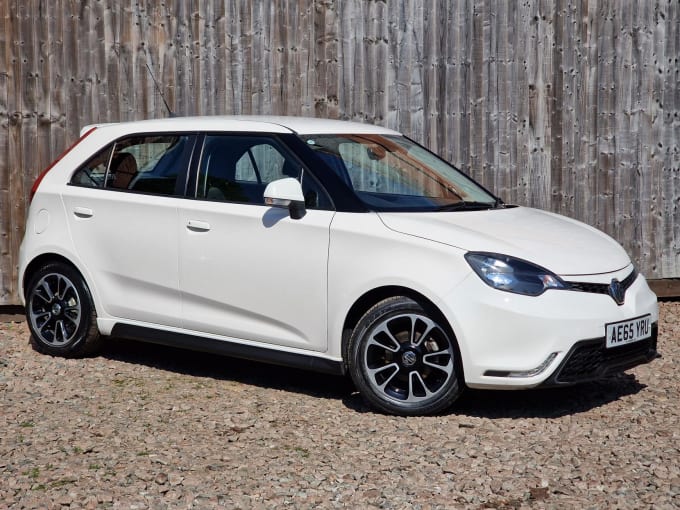 2015 Mg Mg3