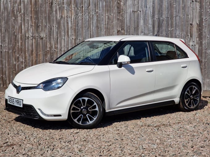 2015 Mg Mg3