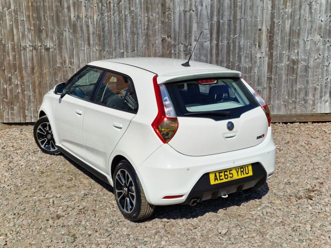 2015 Mg Mg3