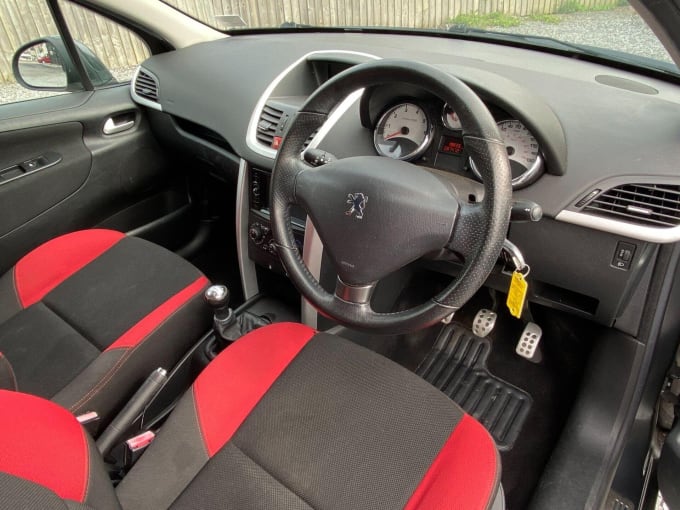 2012 Peugeot 207