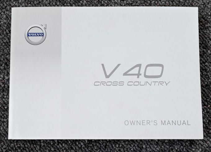 2016 Volvo V40