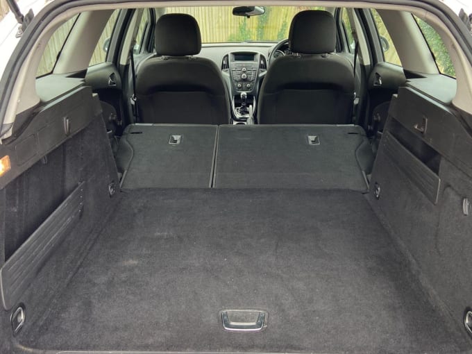 2012 Vauxhall Astra