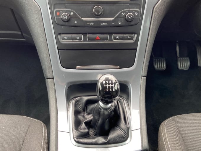 2013 Ford Mondeo