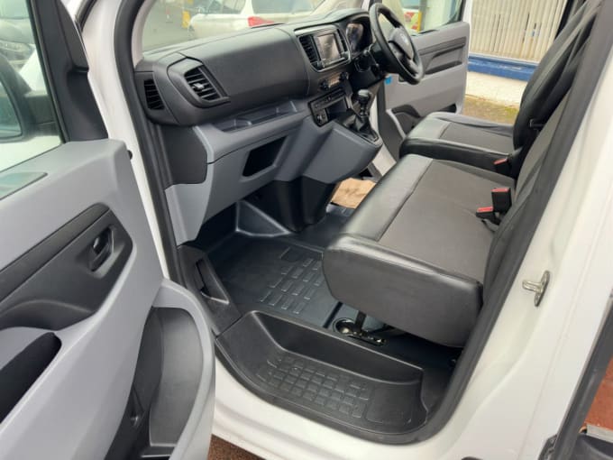 2025 Vauxhall Vivaro