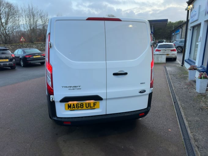 2025 Ford Transit Custom