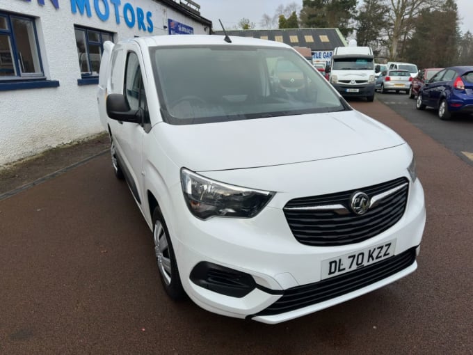 2025 Vauxhall Combo