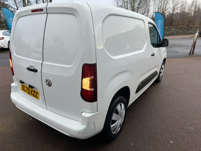 2025 Vauxhall Combo