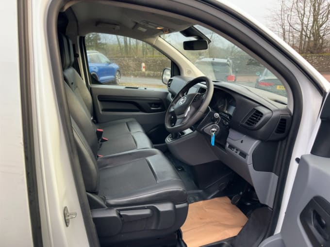 2025 Vauxhall Vivaro