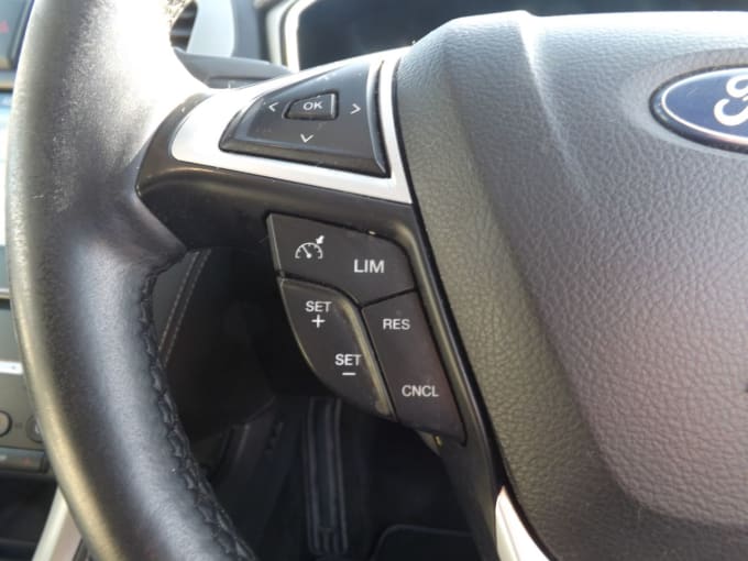 2025 Ford Mondeo