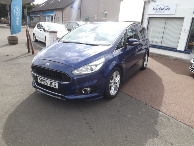 2025 Ford S-max