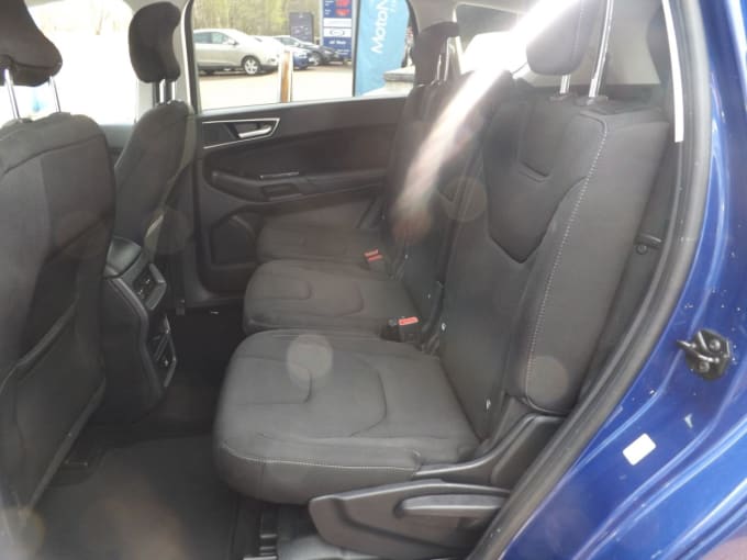 2025 Ford S-max