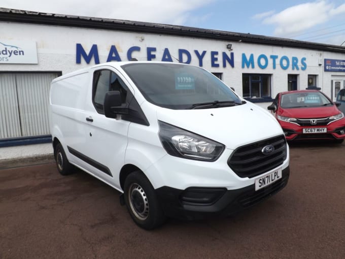 2025 Ford Transit Custom