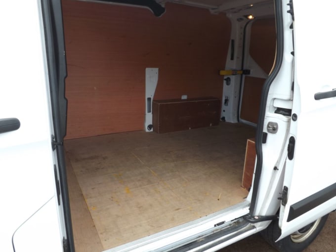 2025 Ford Transit Custom