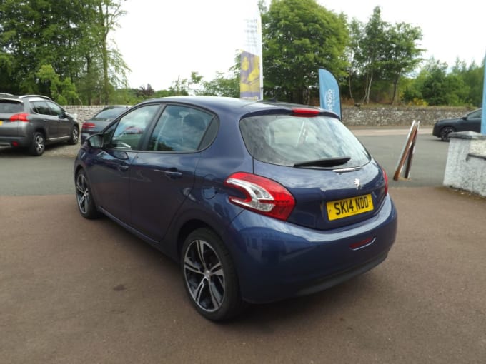 2025 Peugeot 208