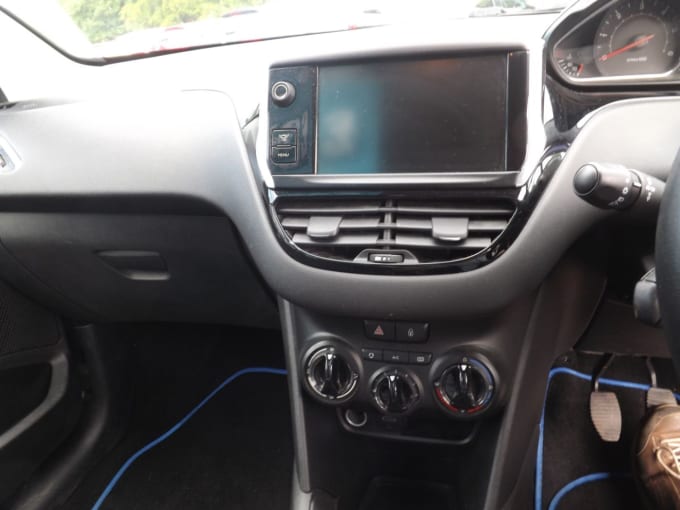 2025 Peugeot 208