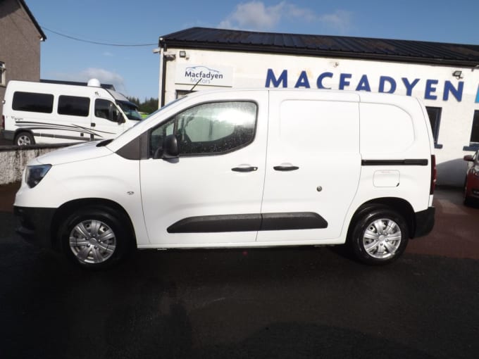 2025 Vauxhall Combo