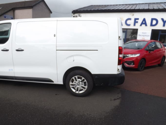 2025 Vauxhall Vivaro
