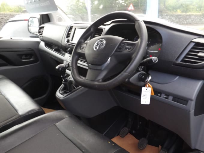 2025 Vauxhall Vivaro