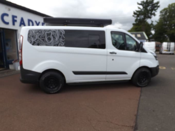 2025 Ford Transit Custom