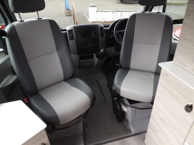 2025 Volkswagen Crafter