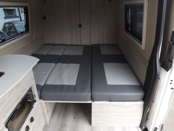 2025 Volkswagen Crafter