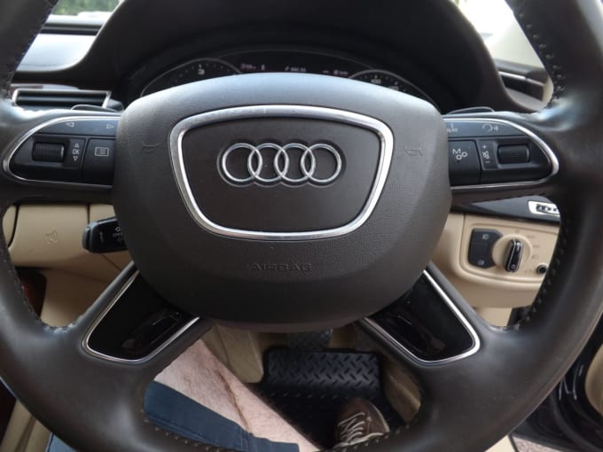 2025 Audi A8