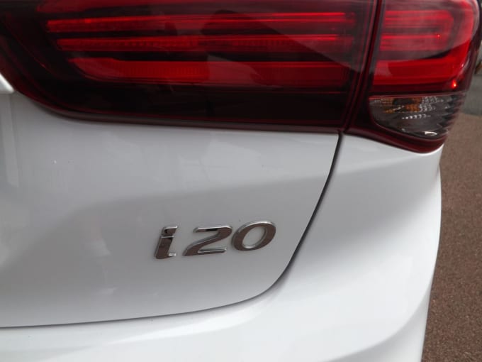 2025 Hyundai I20