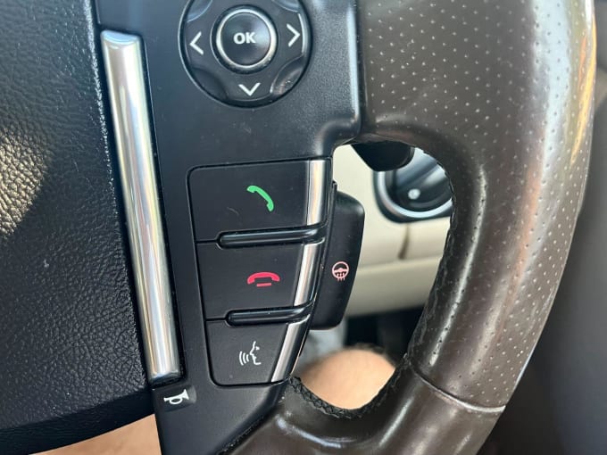 2013 Land Rover Discovery 4