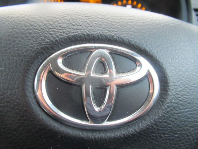 2009 Toyota Avensis