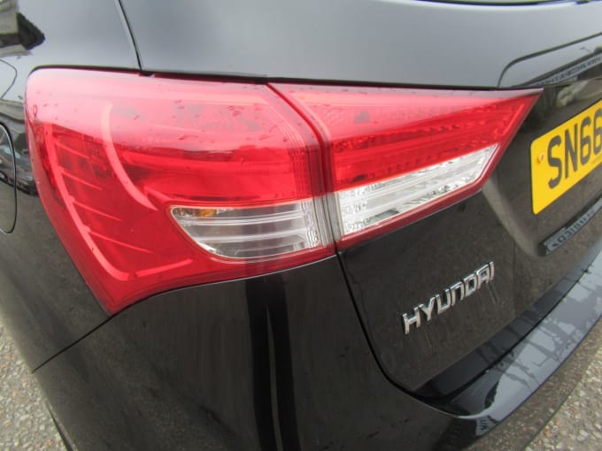 2024 Hyundai Ix20