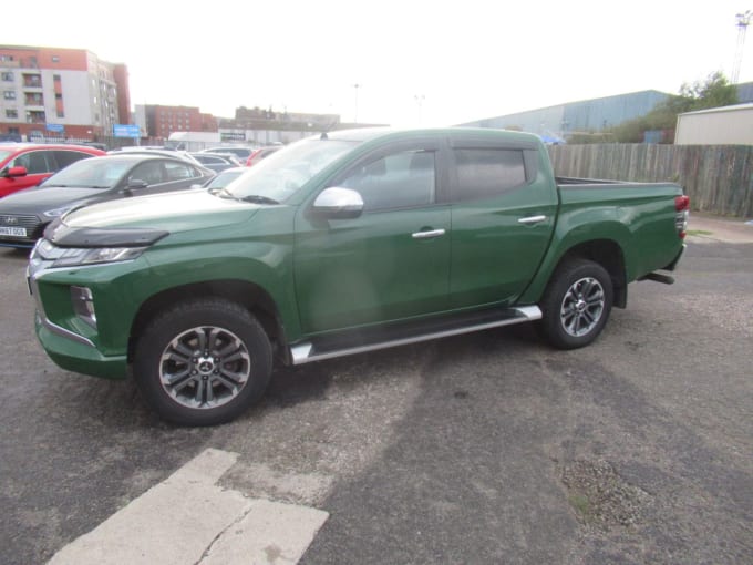 2024 Mitsubishi L200