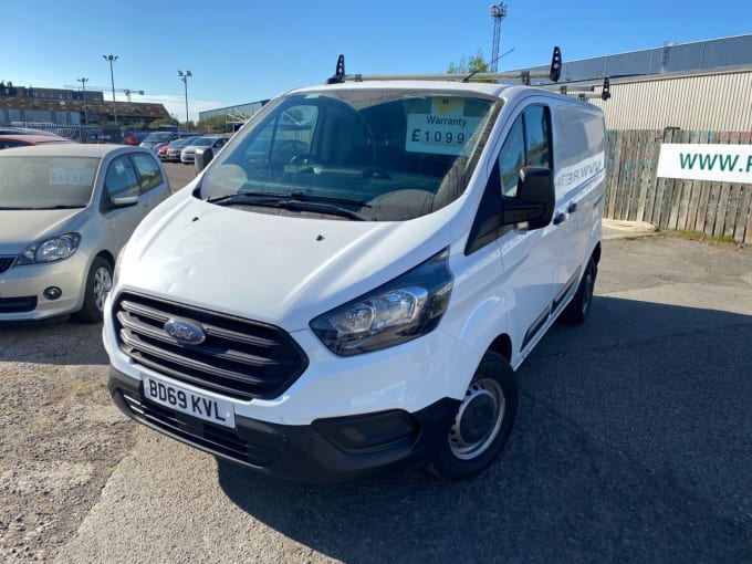 2025 Ford Transit Custom