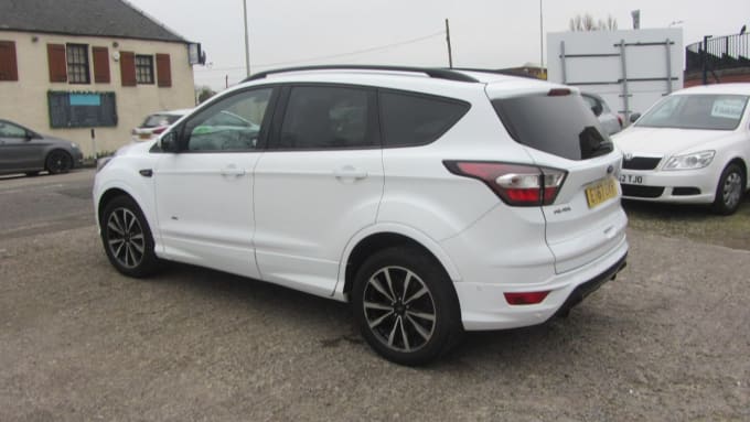 2025 Ford Kuga