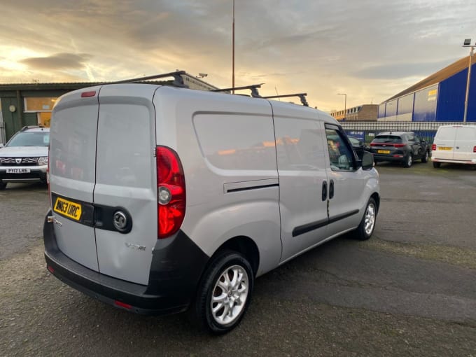 2025 Vauxhall Combo