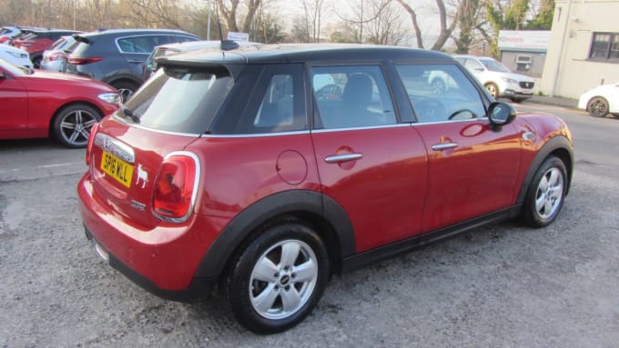 2025 Mini Hatch