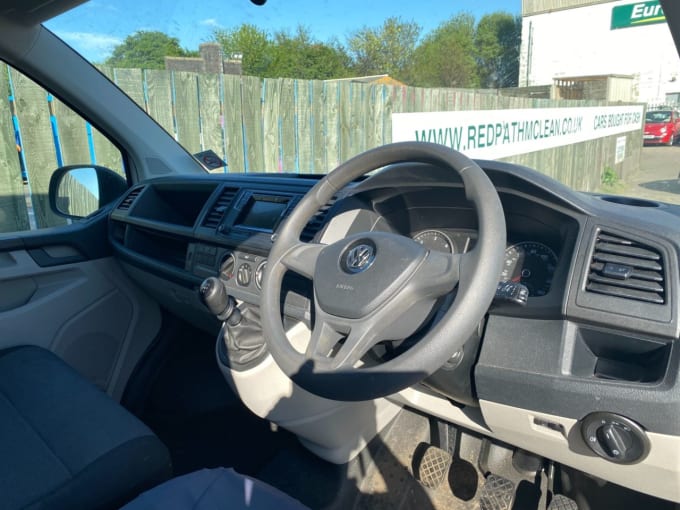 2025 Volkswagen Transporter