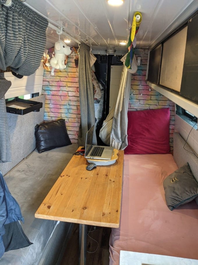 2025 Mercedes-benz Sprinter