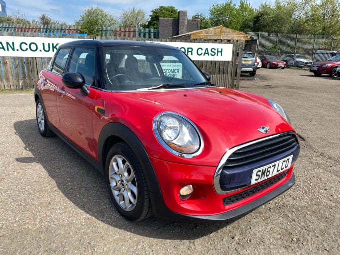 2025 Mini Hatch