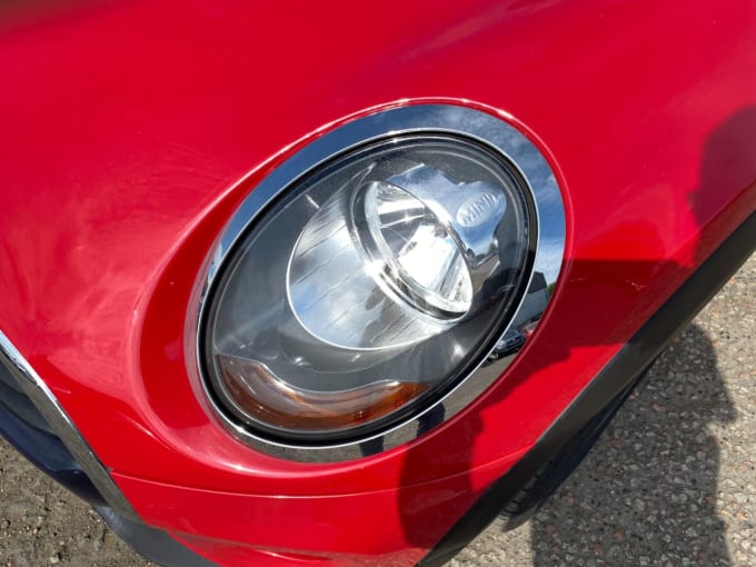 2025 Mini Hatch