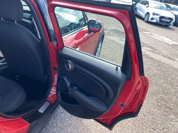 2025 Mini Hatch