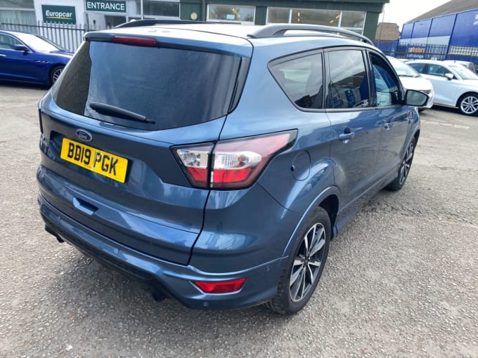 2025 Ford Kuga
