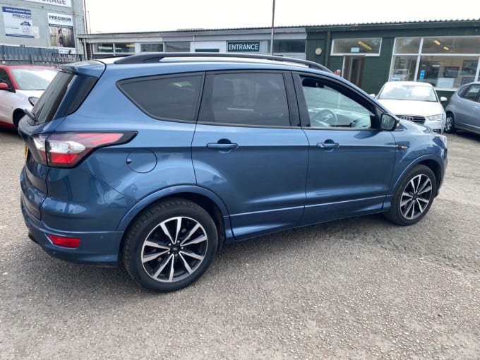 2025 Ford Kuga