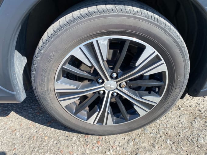 2025 Mitsubishi Eclipse Cross