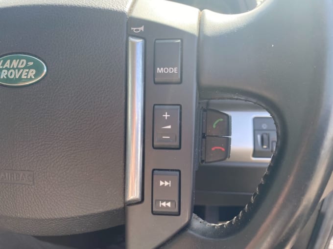 2025 Land Rover Freelander 2