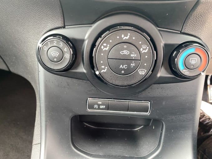 2025 Ford Fiesta