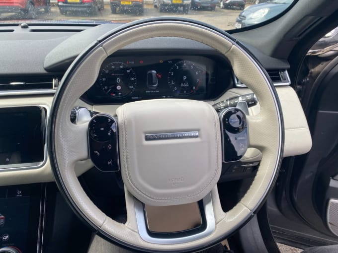 2025 Land Rover Range Rover Velar